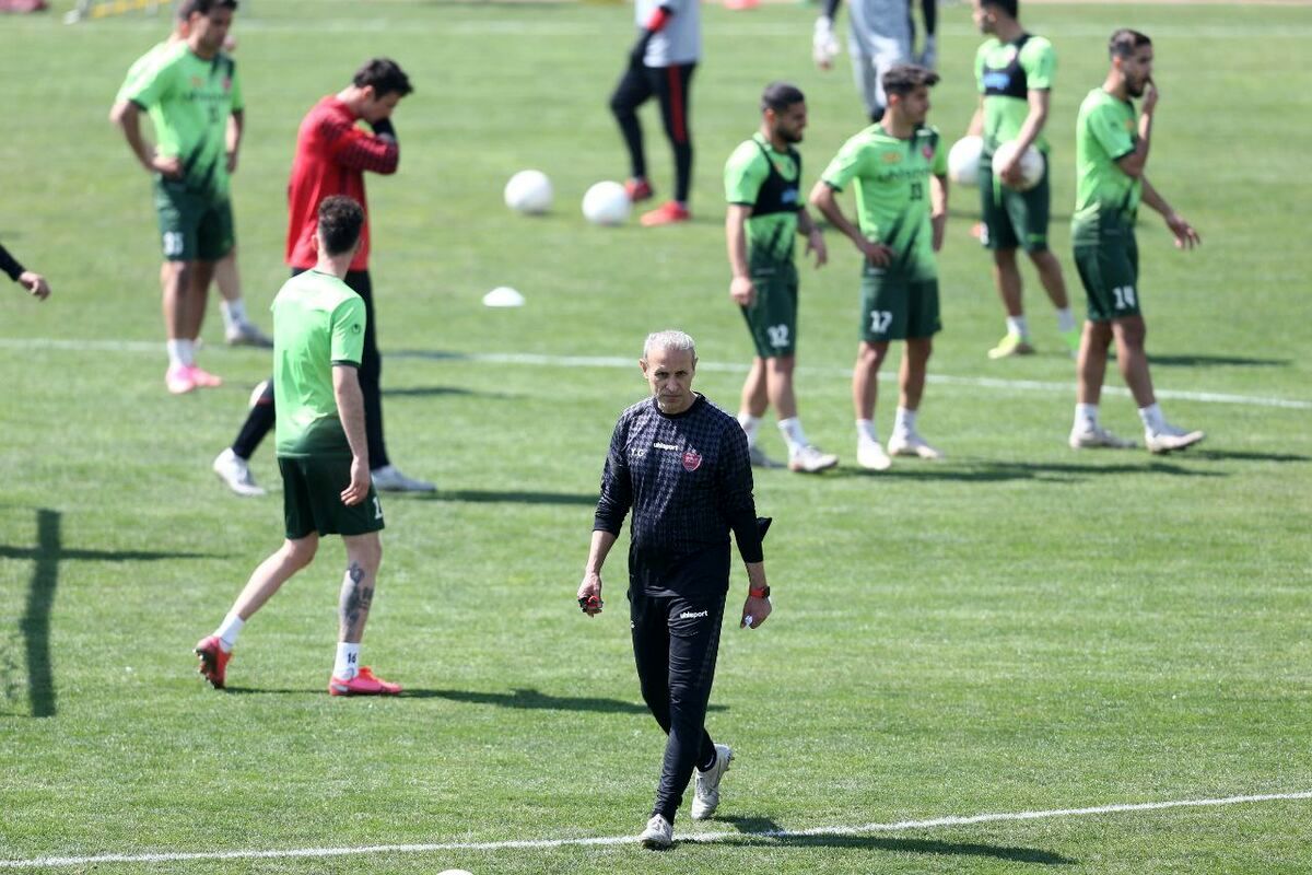 مدافع کلیدی پرسپولیس از تمرین معاف شد