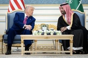 خوش‌ و‌ بش ترامپ و بن سلمان با یک چهره ایرانی