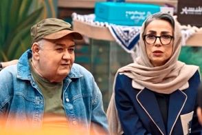 اکبر عبدی و همسرش در کنار فریبا کوثری در خانه سینما