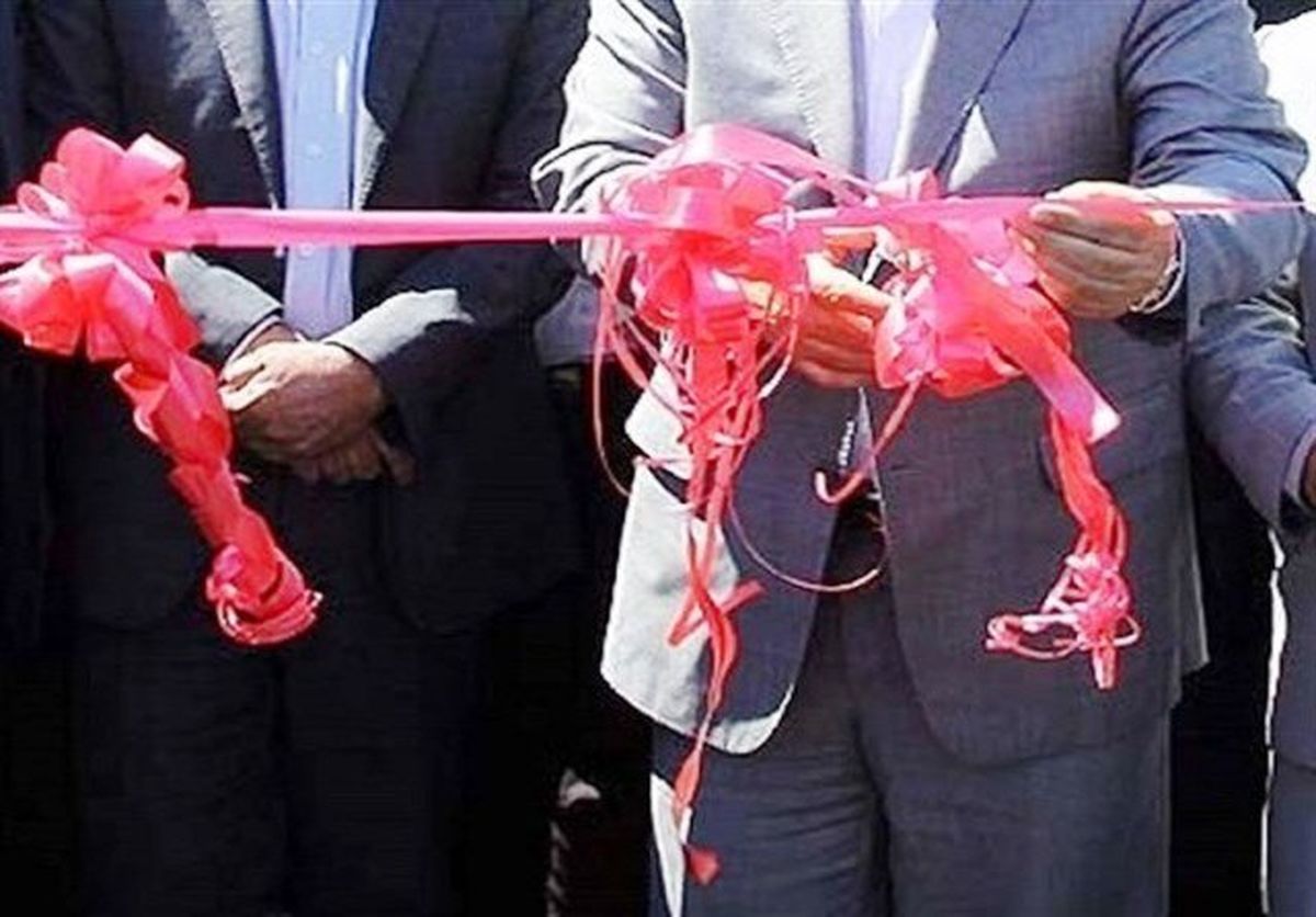 ویدئو عجیب از مراسم افتتاح آسانسور یک دانشگاه!