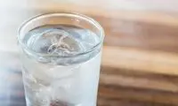 خطرات نوشیدن آب سرد برای سلامتی