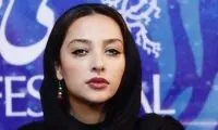 عکسی از جشن تولد آناهیتا درگاهی در صحنه تئاتر