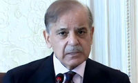 نخست‌وزیر پاکستان: توپ در زمین طالبان است
