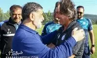 خوش‌وبش گرم سرمربی جدید با آقای مدیرعامل