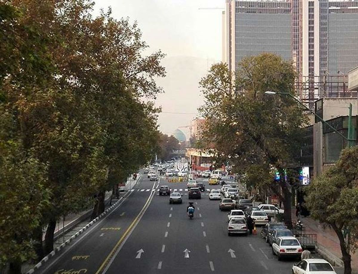 تصویر یک عشقِ واقعی در خیابانهای تهران