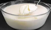 طرز تهیه ماست میوه‌ای با طعم هلو و گلابی