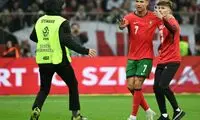 وساطت رونالدو برای سلفی گرفتن جیمی جامپ