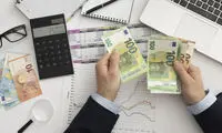  میانگین درآمد ماهانه در کشورهای مختلف به دلار 