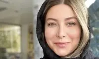 چهره فوق برنزه فریبا نادری هنگام آواز خواندن!
