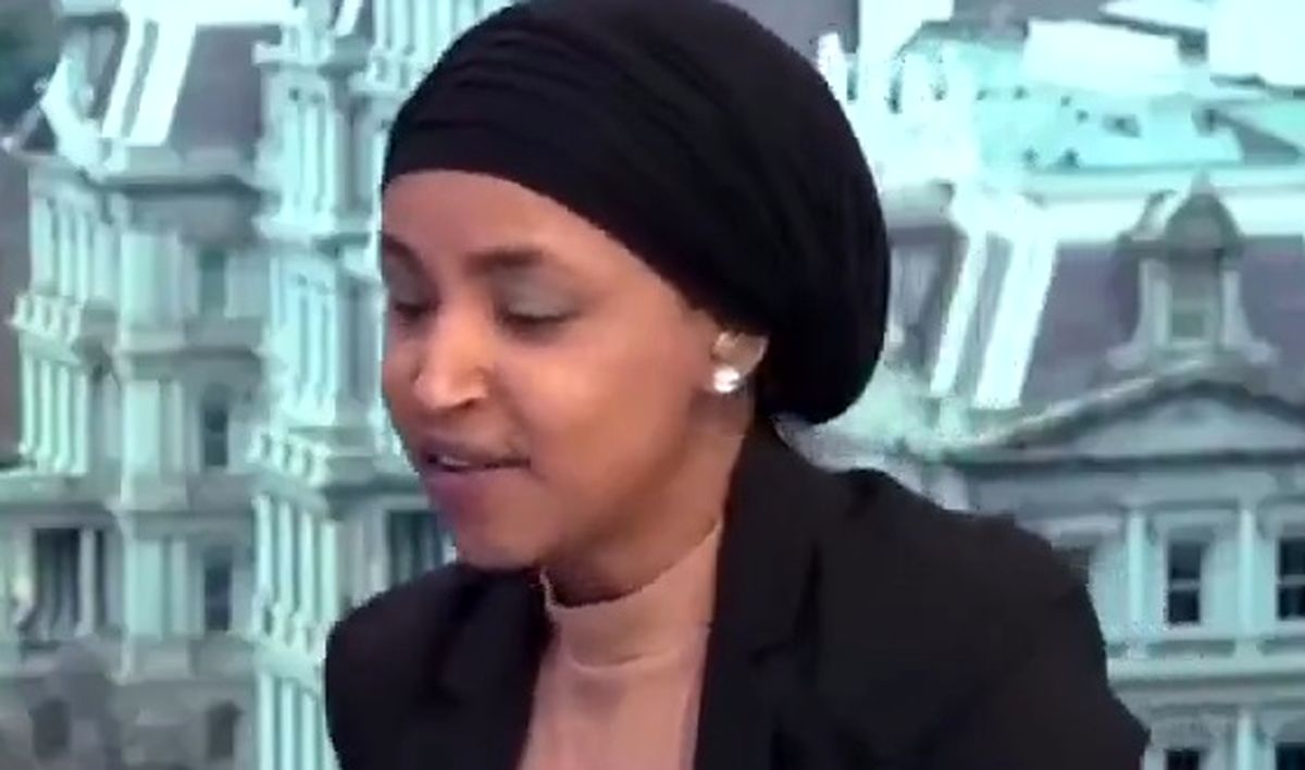 ایلهان عمر: آمریکایی‌ها احمقند چون به ترامپ رای دادند