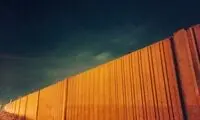 عاشقانه غم‌انگیزِ همسرِ نیلوفر پشتِ دیوارهای زندان