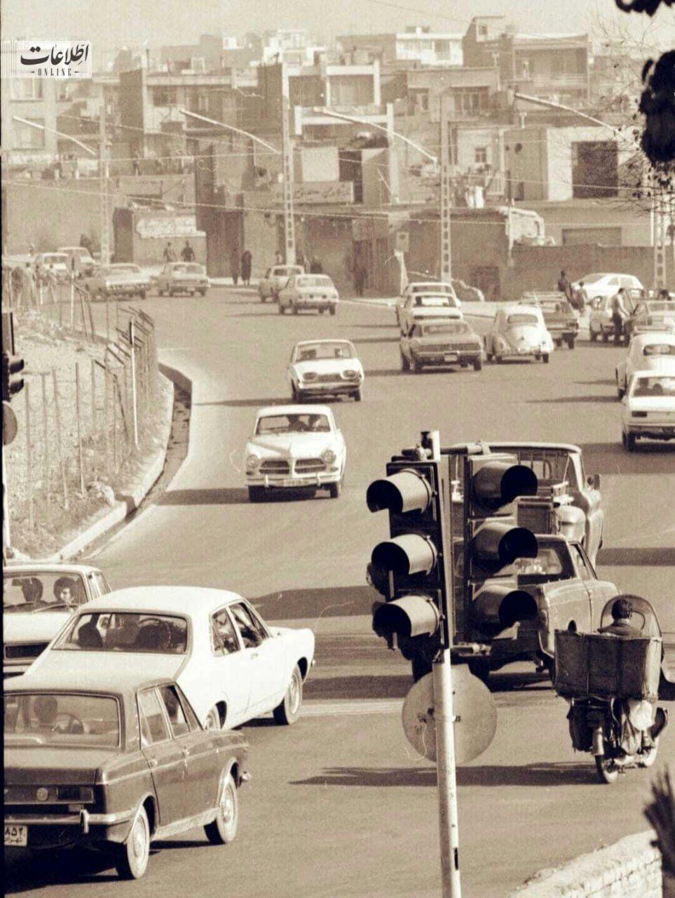 تصویر جالب از خیابان شریعتی در ۴۰ سال پیش