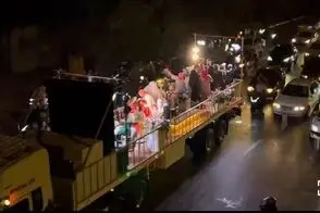برگزاری یک مراسم عروسی پشت تریلی در تهران!