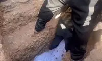 نبش قبر مجید عبدالباقی توسط خانواده قربانیان