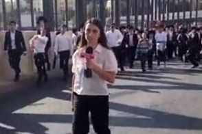 خبرنگار اسرائیلی به دلیل بی‌حجابی مورد حمله قرار گرفت!