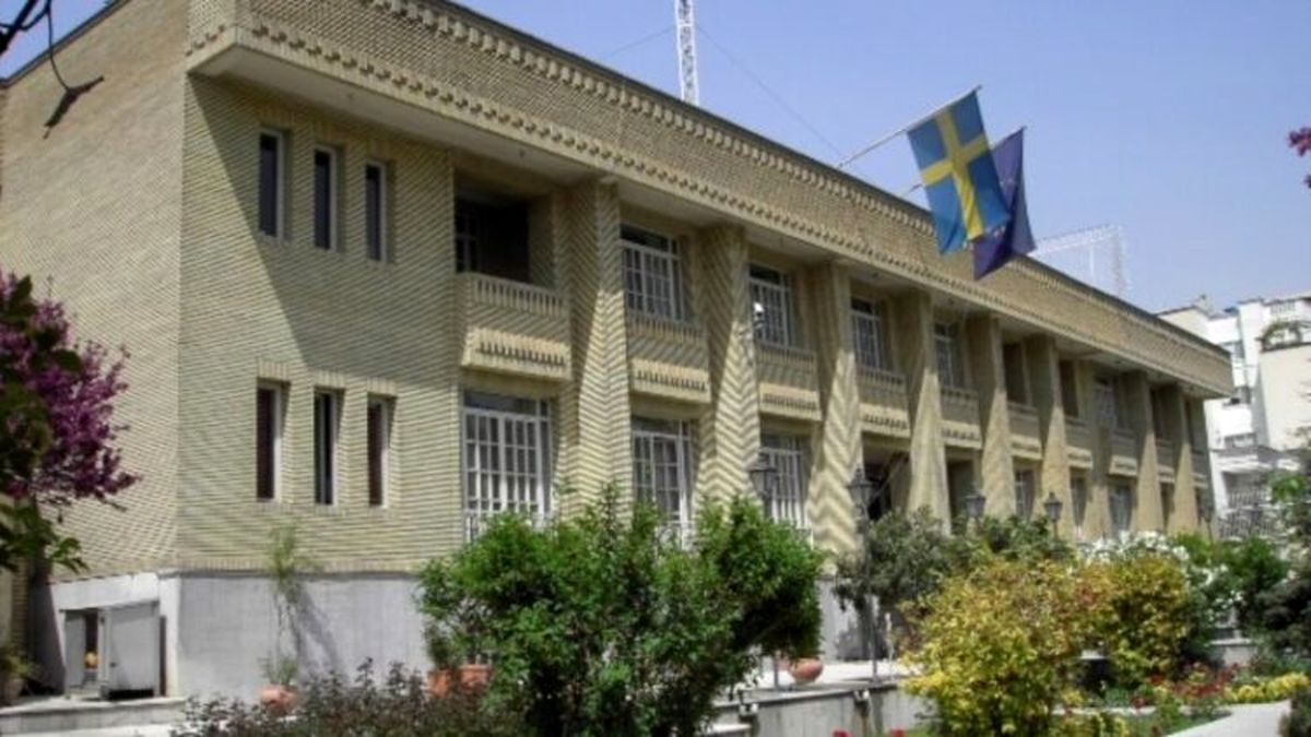 تعطیلی ناگهانی چند سفارتخانه مهم در تهران؟