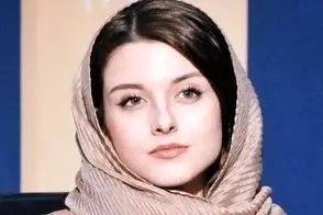 فاطمه مسعودی‌فر در ویکی‌پدیا سوپر استار سینمای ایران شد!