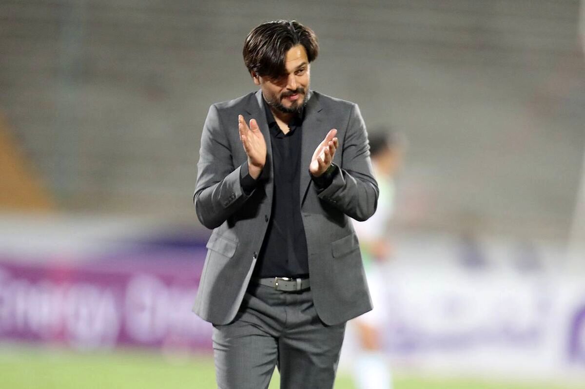   سرمربی جنجالی با لُر آرنا وداع کرد 