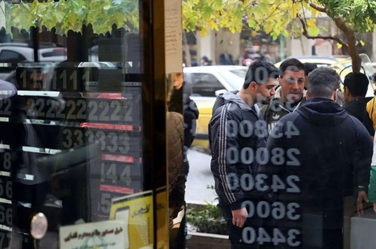   کاهش قیمت‌ها در بازار طلا و سکه ادامه دار شد 