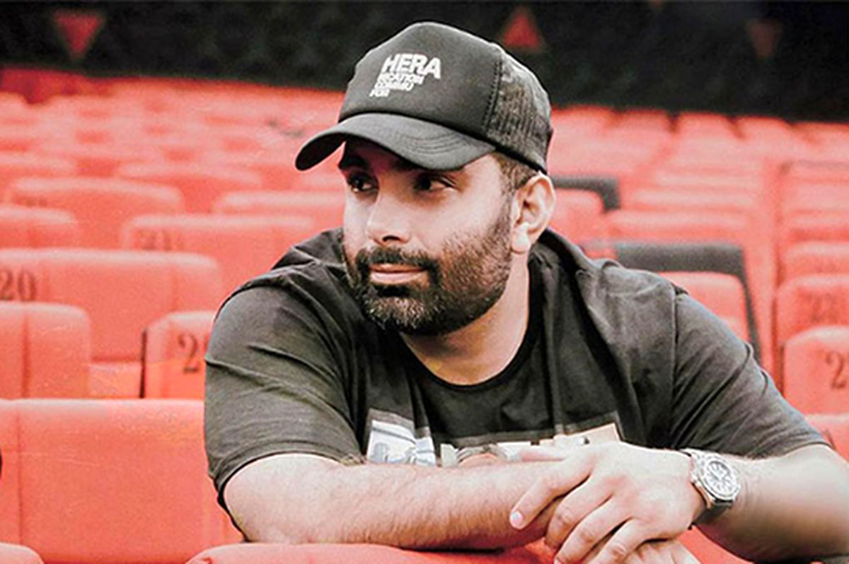 مسعود صادقلو: چرا جرات افتخار به پرچم خود را نداریم؟