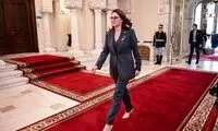 این خانم 39ساله با کفش پاشنه بلند، نخست‌وزیر شد