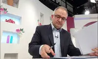 مجری صداوسیما: خدا پدر احمدی‌نژاد را بیامرزد