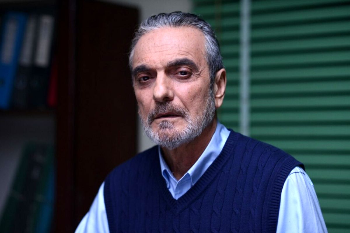 حضور هنرمندان در مراسم تشییع همایون ارشادی