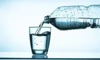 بالاخره روزانه چند لیوان آب باید بنوشیم؟