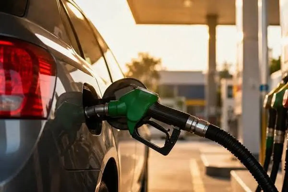 قیمت پیشنهادی جدید بنزین ۱۷ هزار تومان تعیین شد!