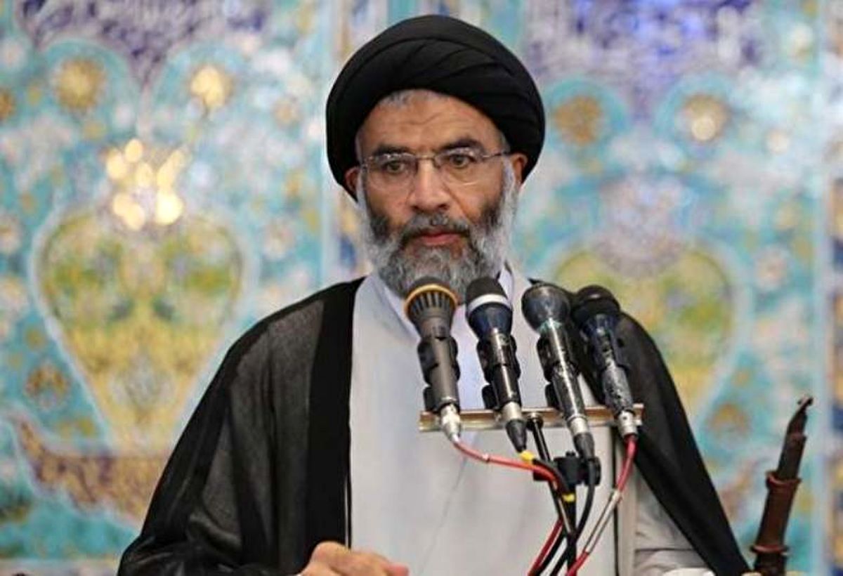   امام‌جمعه اهواز: خداوند فرمان تشکیل حوزه‌های علمیه را داد 