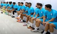 ساپینتو با لباس جنگی به ملاقات بازیکنانش رفت!