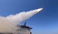  ارتش ایران به یک ناوشکن آمریکا حمله کرد