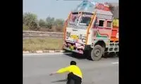 حمله هندی‌ها به کامیون‌های حامل گوشت گاو!