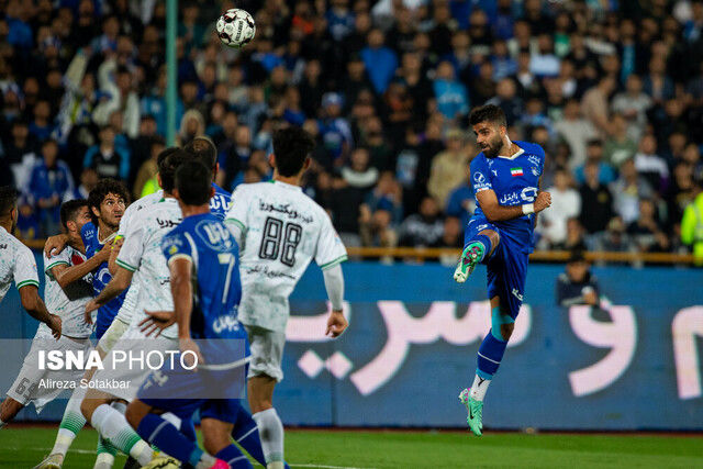 این ستاره یک فصل دیگر در استقلال ماندنی شد