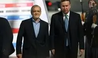 تصاویر پُربازدید از پزشکیان در کنار دختران روس