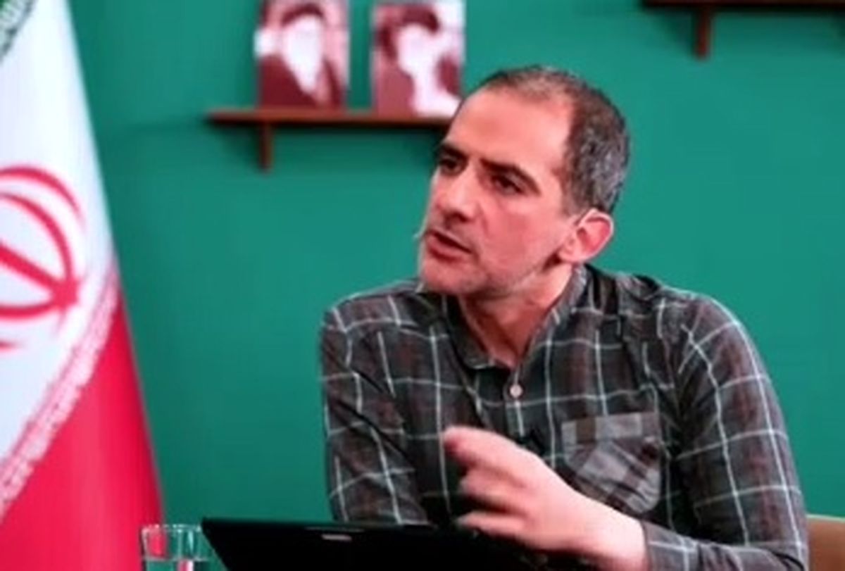 کارشناس شبکه افق: جوری شده که یا ماله‌کش هستید یا معترض!