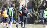 قلم قرمز ساپینتو روی اسم ستاره های استقلال