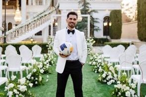 کلیپ عروسی امید عالیشاه کاملا فوتبالی شد