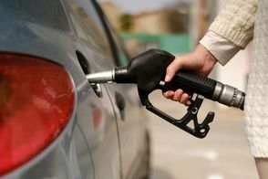 تکلیف قیمت بنزین در تلویزیون مشخص شد