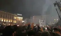 جشن باشکوه هواداران اینتر در خیابان‌های میلان