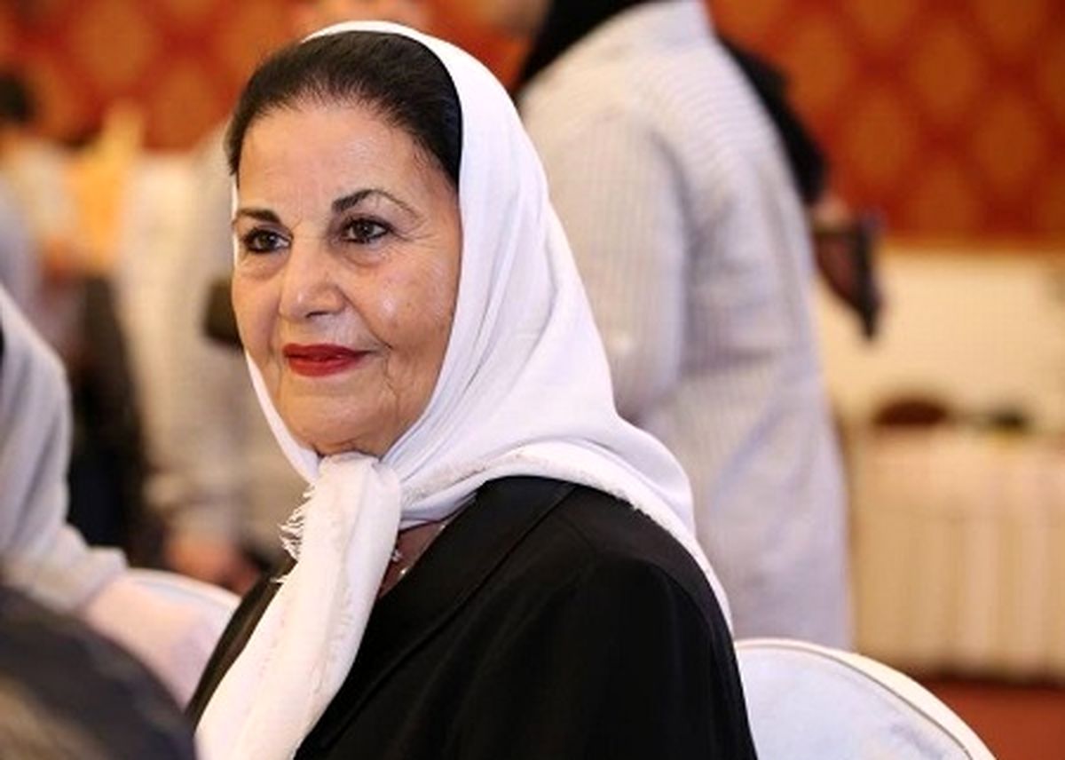 مراسم خیرات پوری بنایی برای درگذشت خواهرش