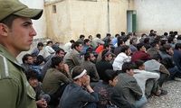 مردم اتباع غیر مجاز را معرفی کنند