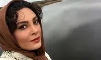 سلفی بدون آرایش خانم بازیگر در ماشین 