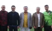 دو سرمربی سابق پرسپولیس در ورزشگاه کاظمی