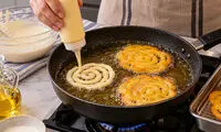 طرز تهیه زولبیا خانگی با نشاسته ذرت