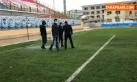 دسته گل عجیب و فاجعه‌بار در ورزشگاه وطنی 