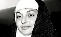 گوگوش در 26 سالگی و در سفر حج