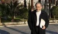 نطق توجه‌برانگیز عراقچی در بدو ورود به نیویورک