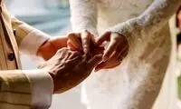 این گزارشگر از مردم درباره بکارت عروس‌هایشان می‌پرسد