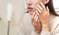 معجزه این دو میوه‌ در جوانی پوست